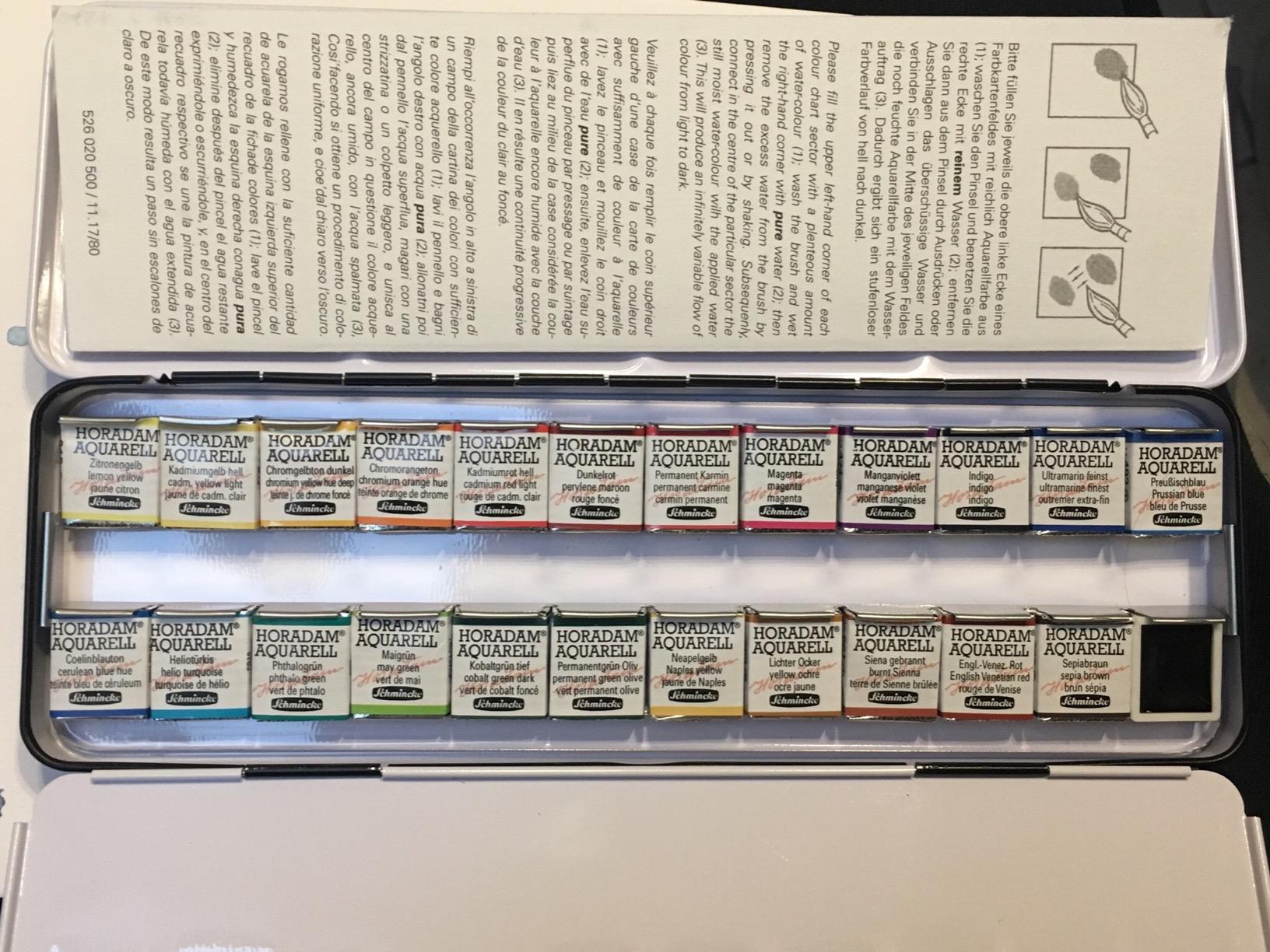 Scatola Metallica Vuota Schmincke Horadam Aquarell - Nero Con Tavolozza - Contiene 12 Godet Grandi O 24 Mezzi Godet - Personalizzabile