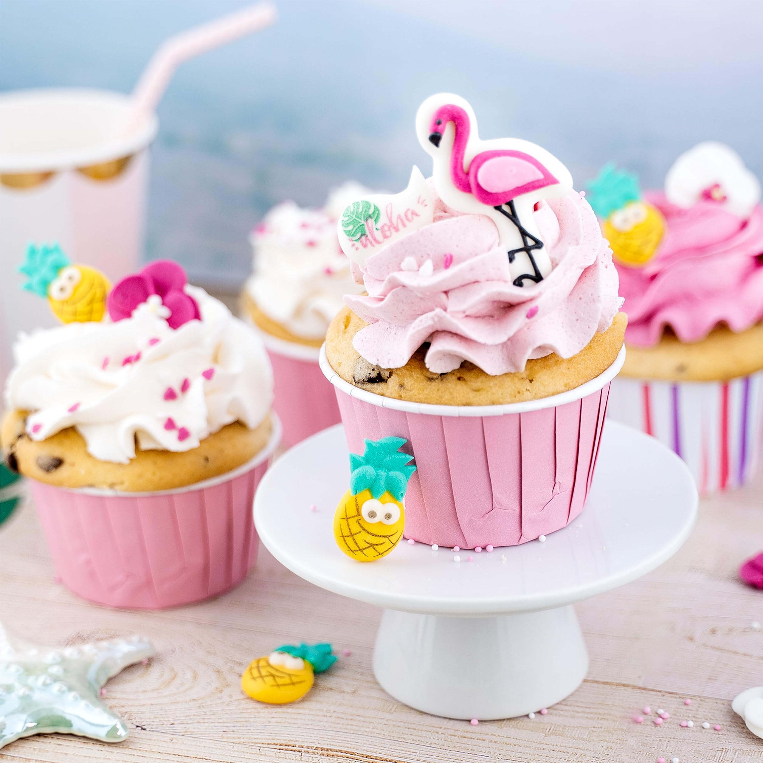 Günthart BackDecor | VKE mit 15 Packungen | Zucker Flamingo Set | Ananas aus Zucker | Flamingo Zuckerfiguren | Aloha Zuckerfiguren | Aloha Party | Flamingo Party