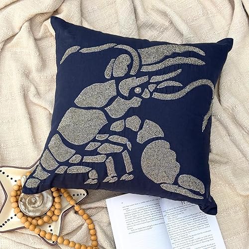 Miniatura 3 de The HomeCentric Funda de almohada azul marino de 20 x 20 pulgadas (19.7 x 19.7 in) con cuentas de langosta y criaturas marinas con temática de