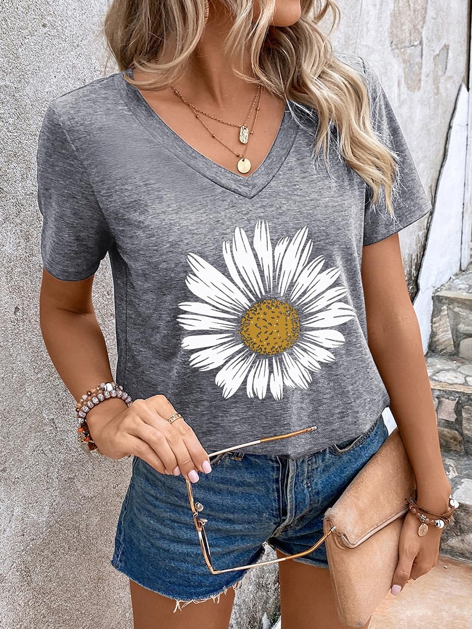 Women Summer Beach Tops Trees Print V Neck Short Sleeve Coconut Tree T Shirt Funny Graphic Tees - Image 2