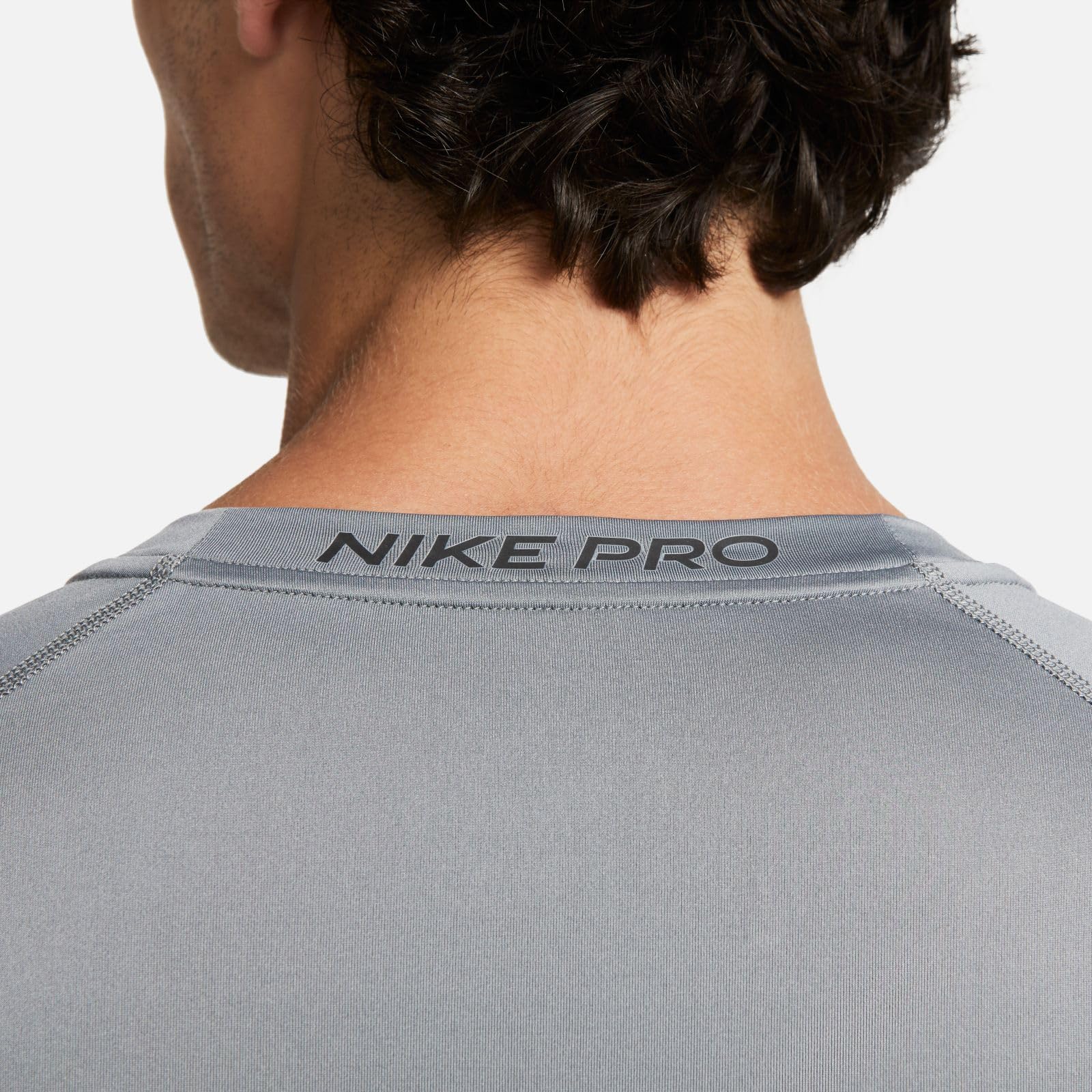 NIKE M Np Df Tight Top Ls Maglia lunga Uomo