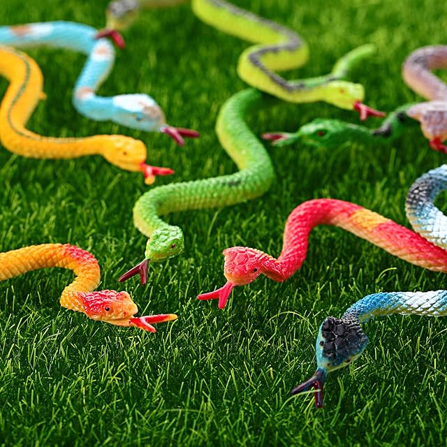 Foto 2 de 6 de Blulu 32 Pieces Plastic Snakes 4 Inch Rain Forest Snakes Realistic Rubber Snake Assorted Colorful Fake Snake…