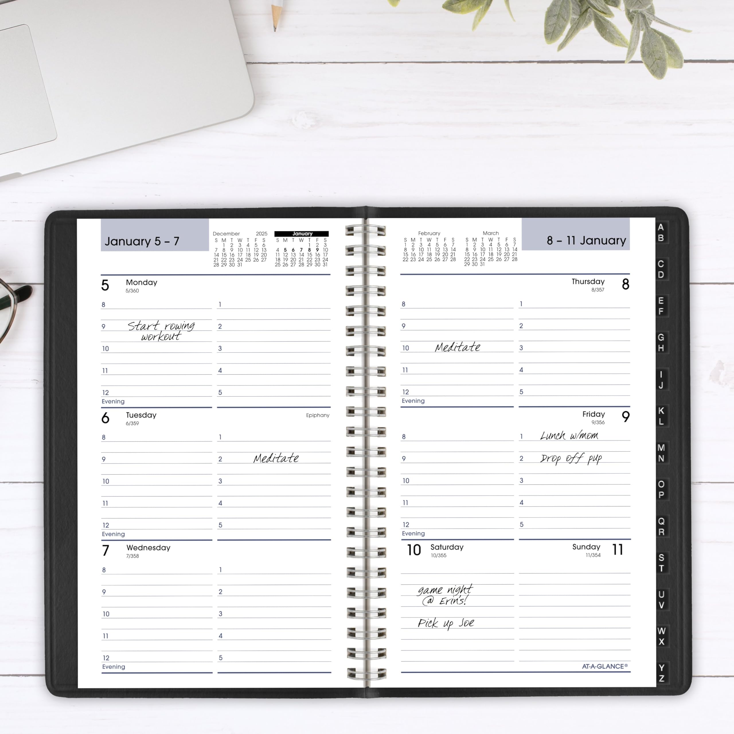AT-A-GLANCE Terminkalender 2026, Wochenplaner, 12,7 x 20,3 cm, klein, DayMinder, Schwarz (G2100026)