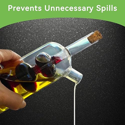 Miniatura 4 de Lily's Home Dispensador de aceite de oliva y vinagre de vidrio, una hermosa adición a cualquier juego de cocina y vajilla con base de corcho.