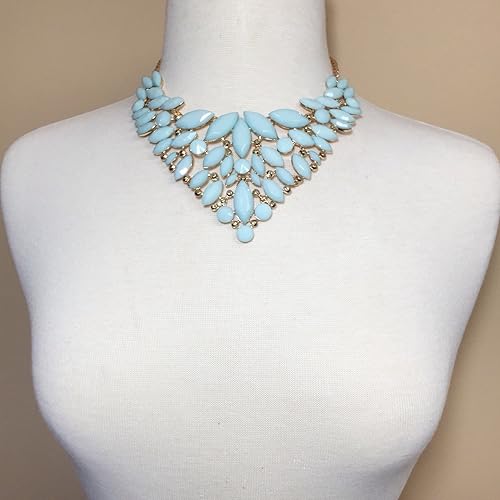 Miniatura 8 de Gypsy Jewels Juego de collar y pendientes de estilo boutique de Cluster con diseño de babero en tono dorado varios colores