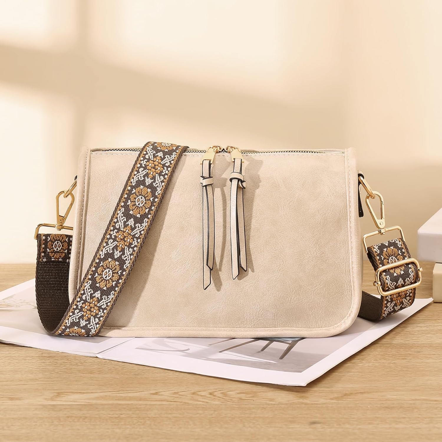 SENDEFN Crossbody Bag for Women PU Leather Bohemian Vintage Stylish Purses Shoulder Handbags with Adjustable Guitar Strap - Image 2