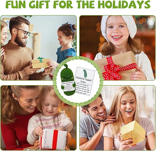 Miniatura 4 de Exclusivo regalo de apoyo emocional de ganchillo en pepinillos  Adorno de Navidad hecho a mano con base de madera  Bonita muñeca de pepino tejida