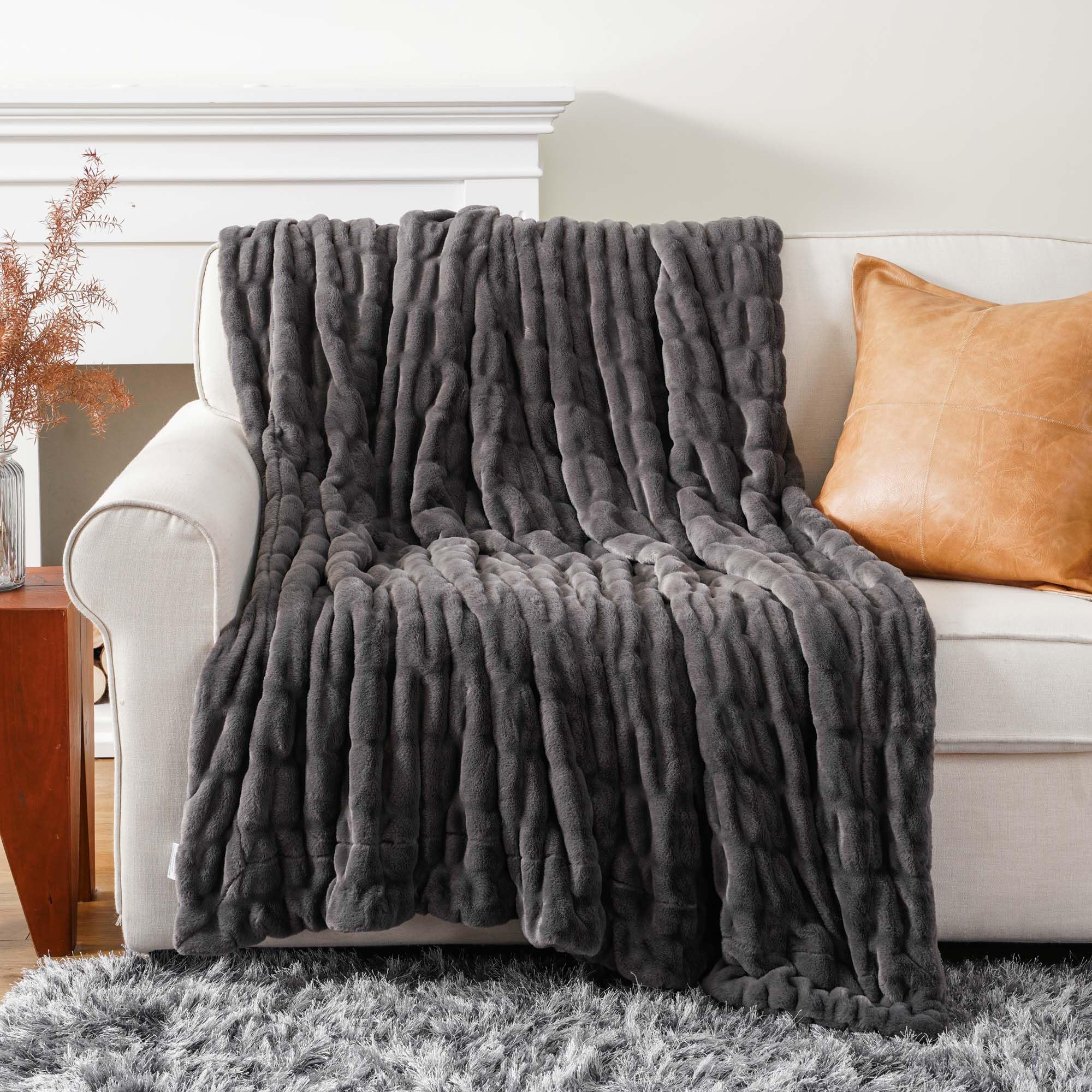 BATTILO HOME Faux Rabbit Fur Throw Blanket, Grey Throw for Sofa, Double Side Luxury Plush Fuzzy Soft Warm Cozy Fluffy Fur Blanket for Bed Couch, 127x152cmOEKO-TEX STANDARD 100