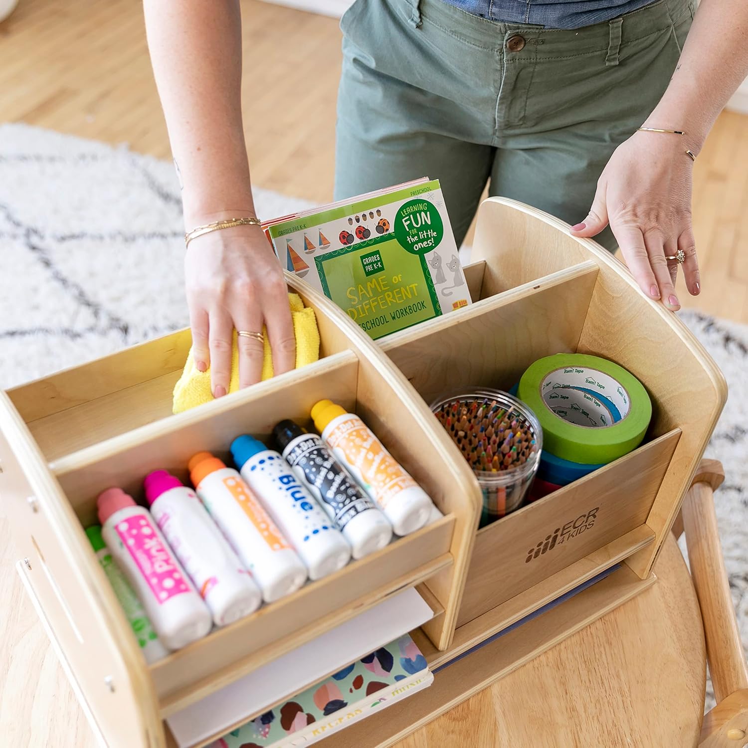 ECR4Kids Tabletop Supplies Storage Center, Teacher Caddy, Natural