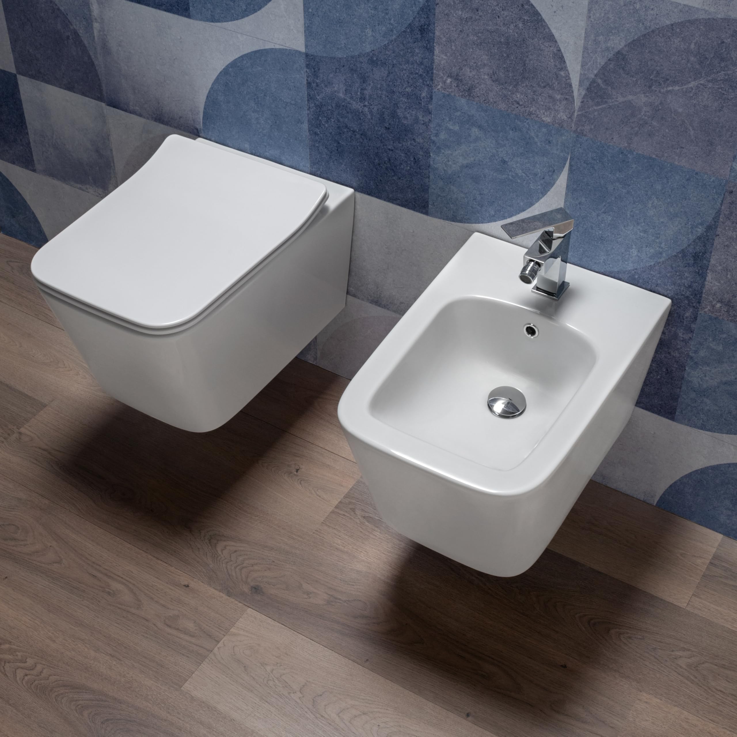 Coppia Sanitari bagno filo muro in Ceramica Bianco Lucido - Mod.WhiteWall 3