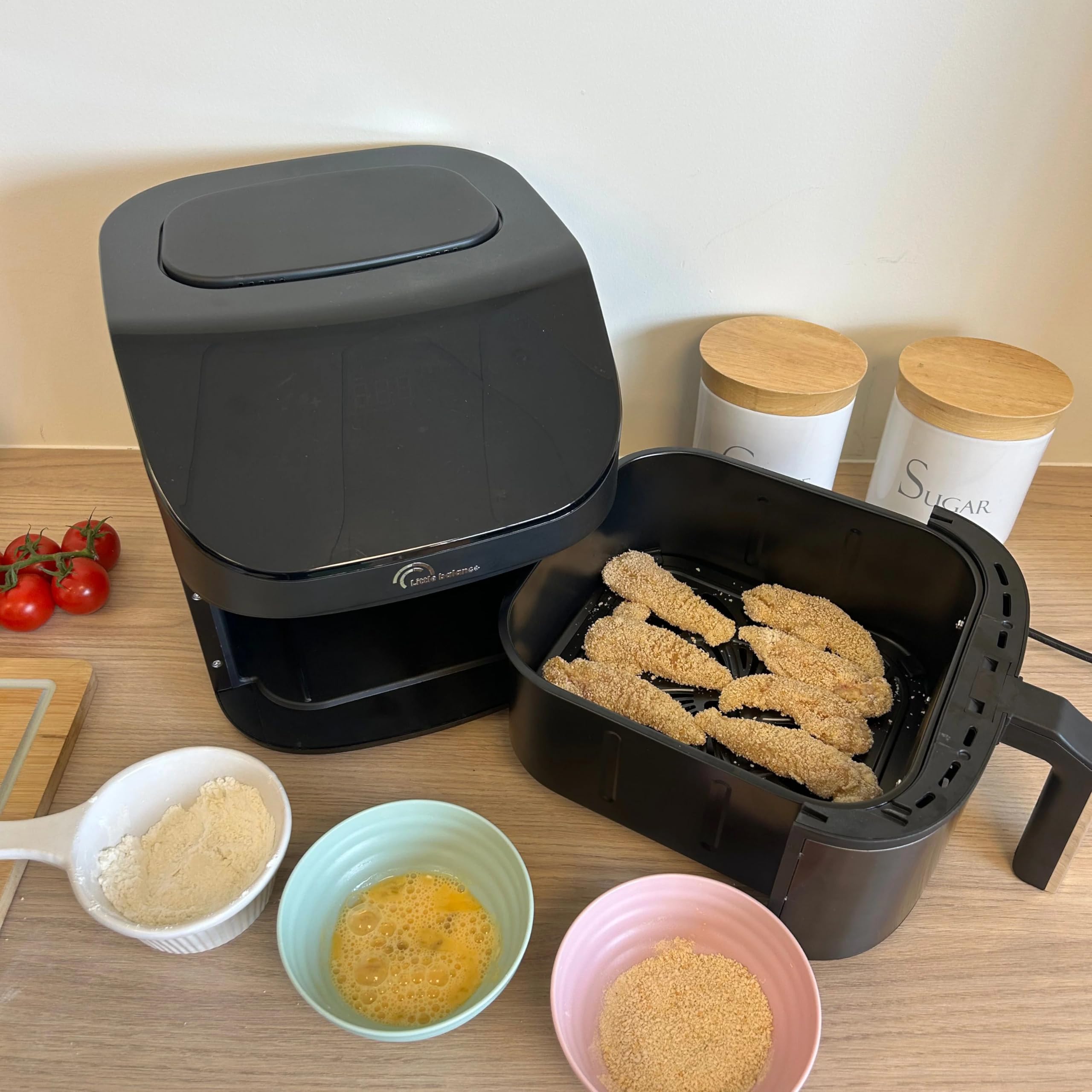 LITTLE BALANCE 8704 Crousty Light XL, Frytkownica bezolejowa, Air Fryer, 10 predefiniowanych programów, 7 litrów dla 6 osób, 1600 W, czarna