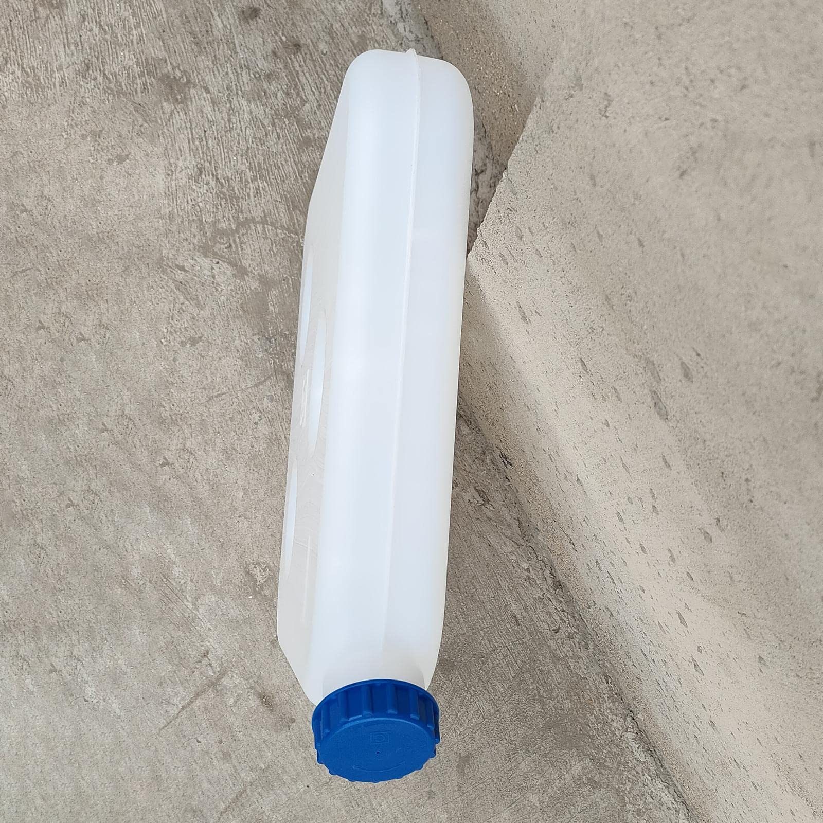 Depósito de Plástico de 10 Litros para Combustible, Aceite Y para Camiones.