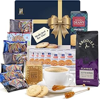 Coffee Hamper by Hattie\'s Gifts - Tea and Coffee Gift Set with English Breakfast Tea, Shortbread Biscuits, Stroopwafels & Sugar Sticks - Gourmet Gift Box & Food Lover Delights