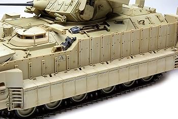 Amazon | モンモデル 1/35 M2A3 ブラッドレー BUSKIII フルインテリア