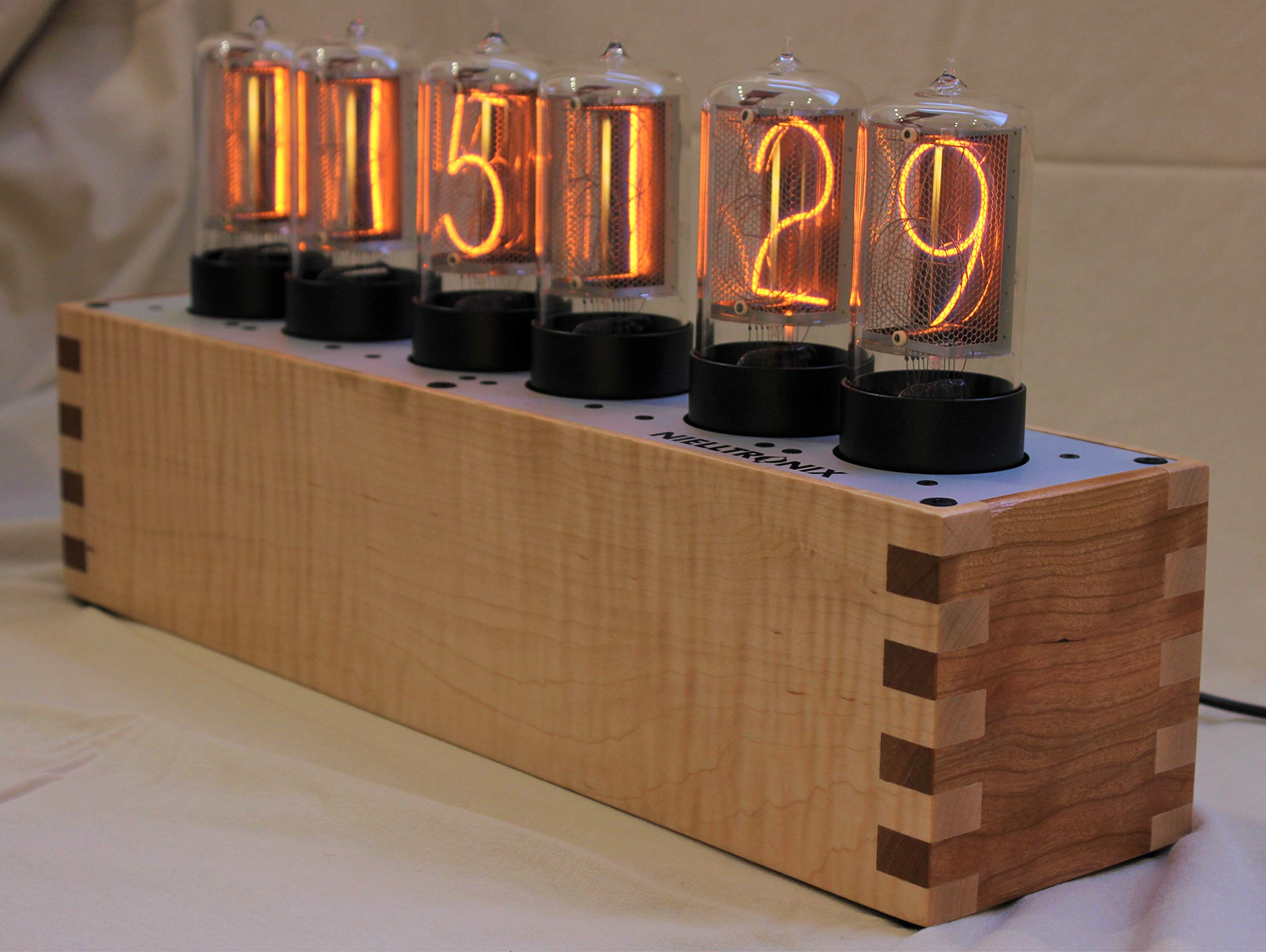 R|Z568M Nixie Clock