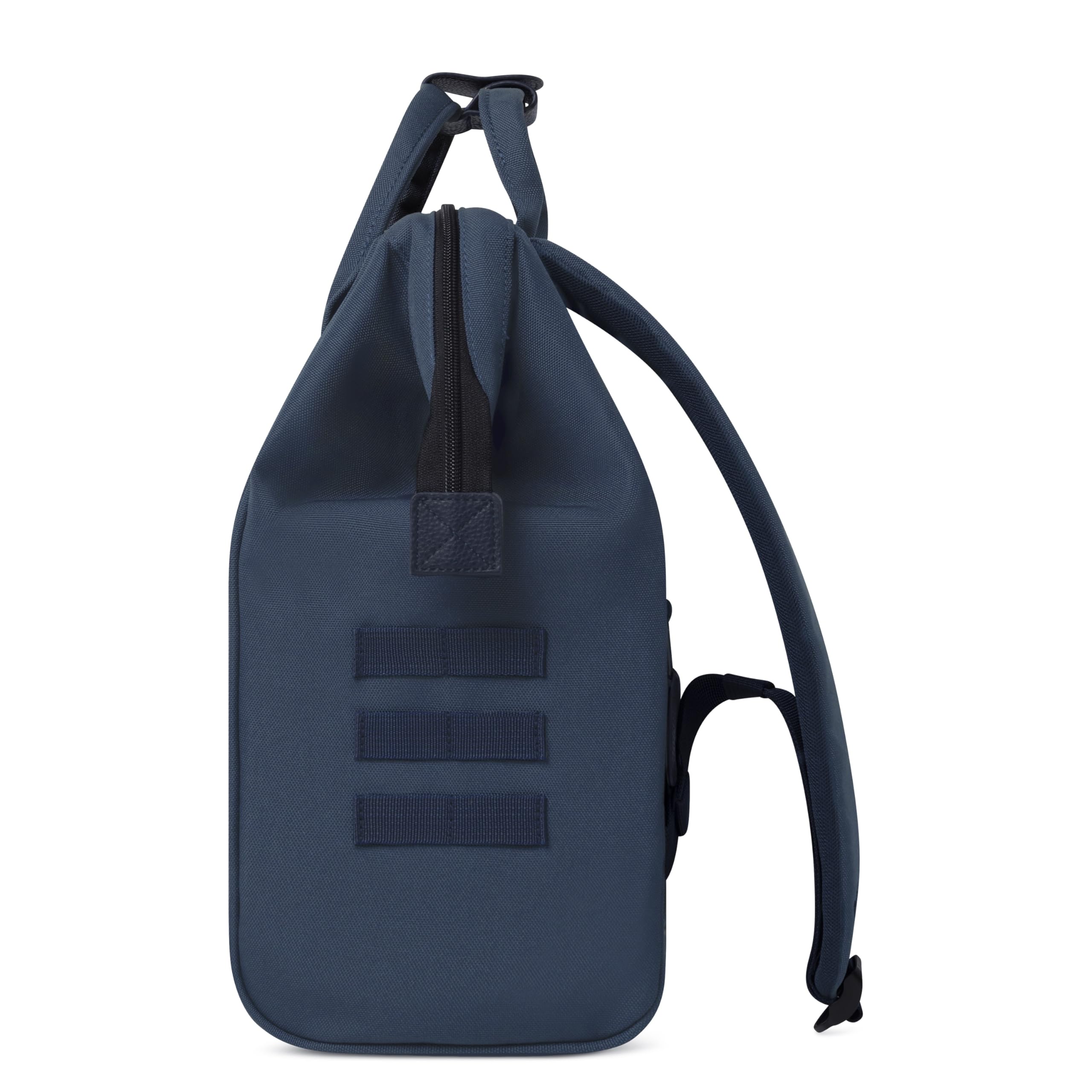 Cabaïa - Adventurer Rucksack Reykjavik Medium 18L - Wasserabweisend - Laptopfach bis zu 13 Zoll - 2 Vordertaschen - vegan zertifiziert - Rucksack für Reisen und Arbeit, Damen & Herren - Blau