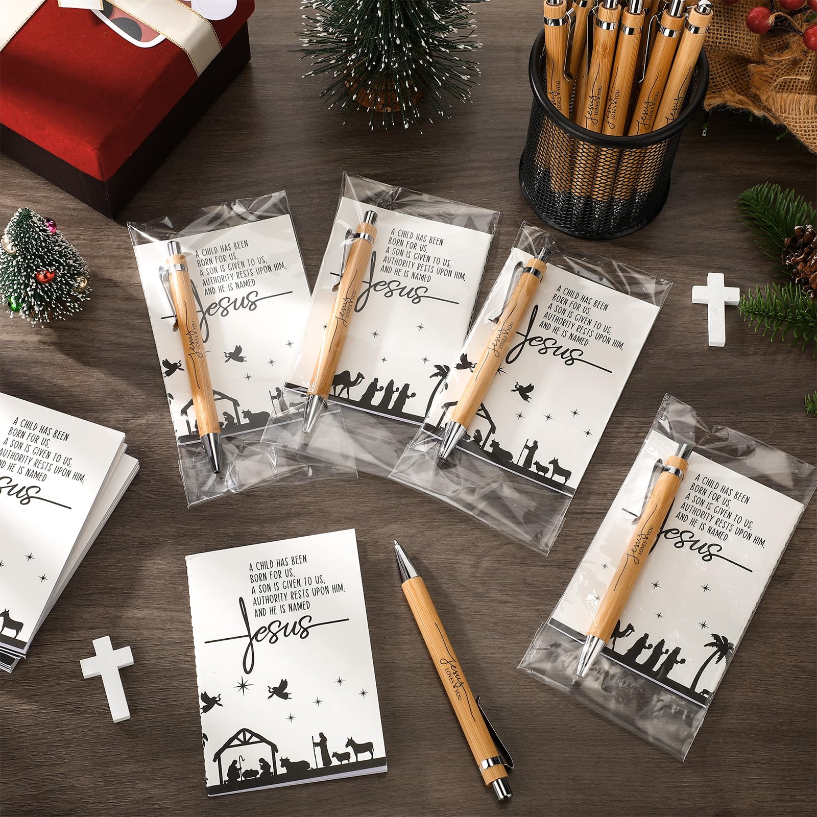 Eaasty 40 Sets Weihnachten Jesus Loves You Stift Geschenke Krippe Notizbuch Bibel Christian Bambus Stifte Inspirierende Gebet Notizblock Religiöse Geschenke für Kirche Sonntag Schule