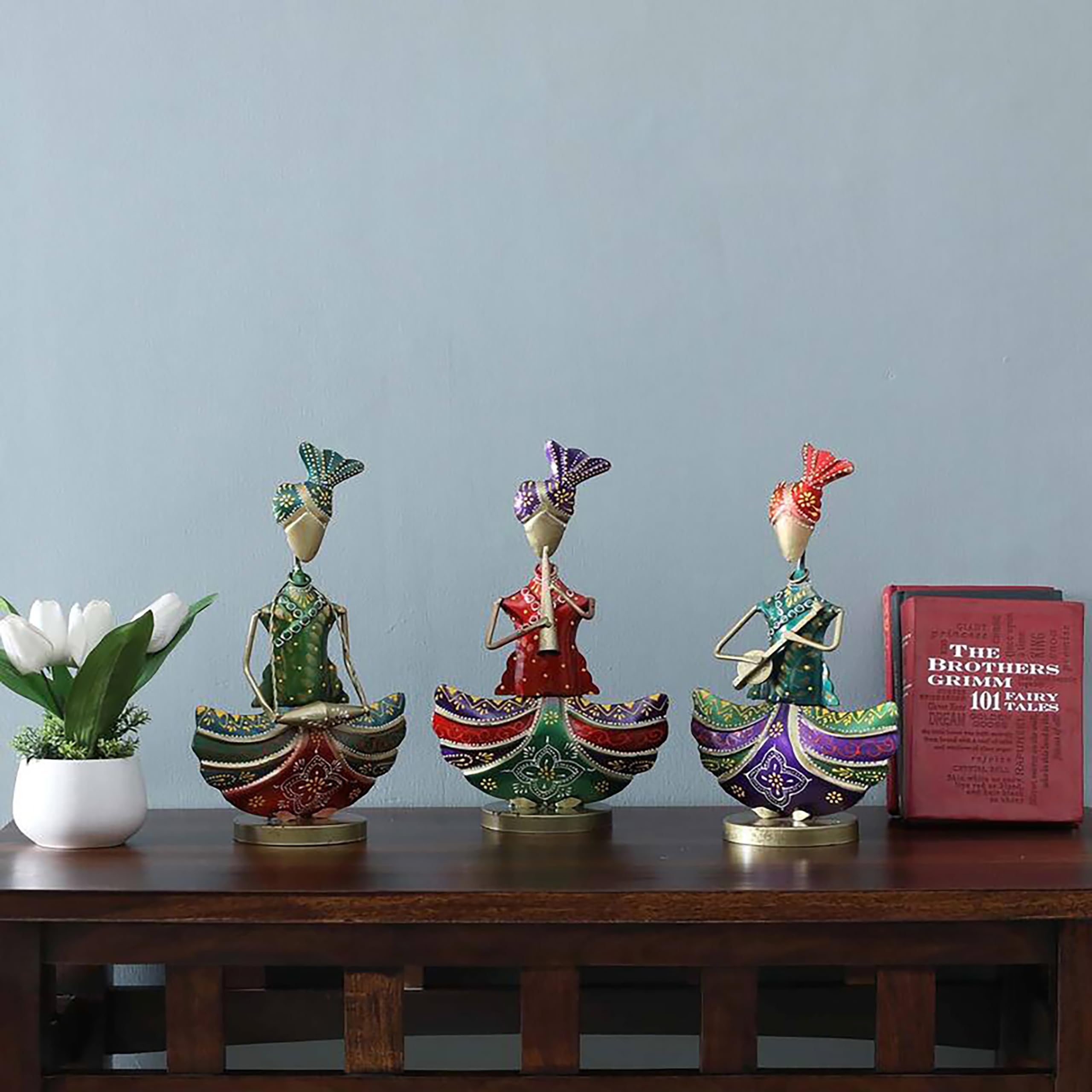 PD Enterprises Iron Multicolor Sardar Musician Set of 3 Sculpture Handmade Showpiece Figurine Home Office Table Desk Décor Arts & Showcase Items for Home Decoration & Table Décor (7x4x13) Inch