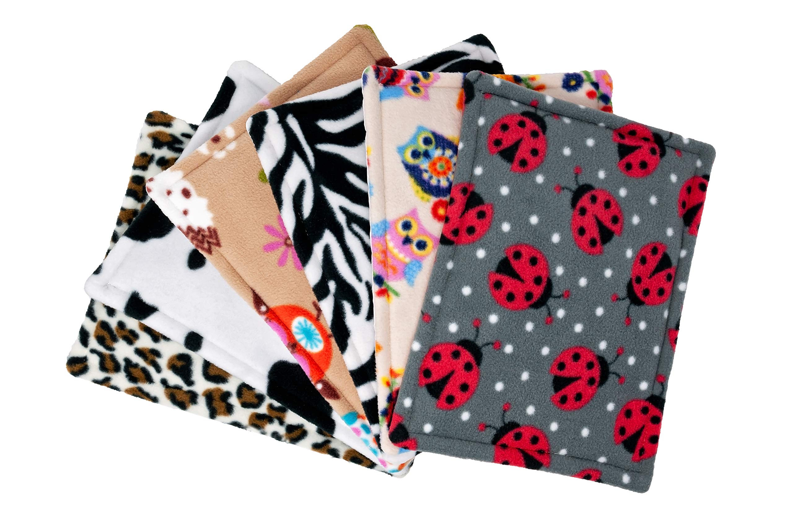 Absorbent Guinea Pig And Small Animal Fleece Pee Pad Size 22cm x 30cm. Print