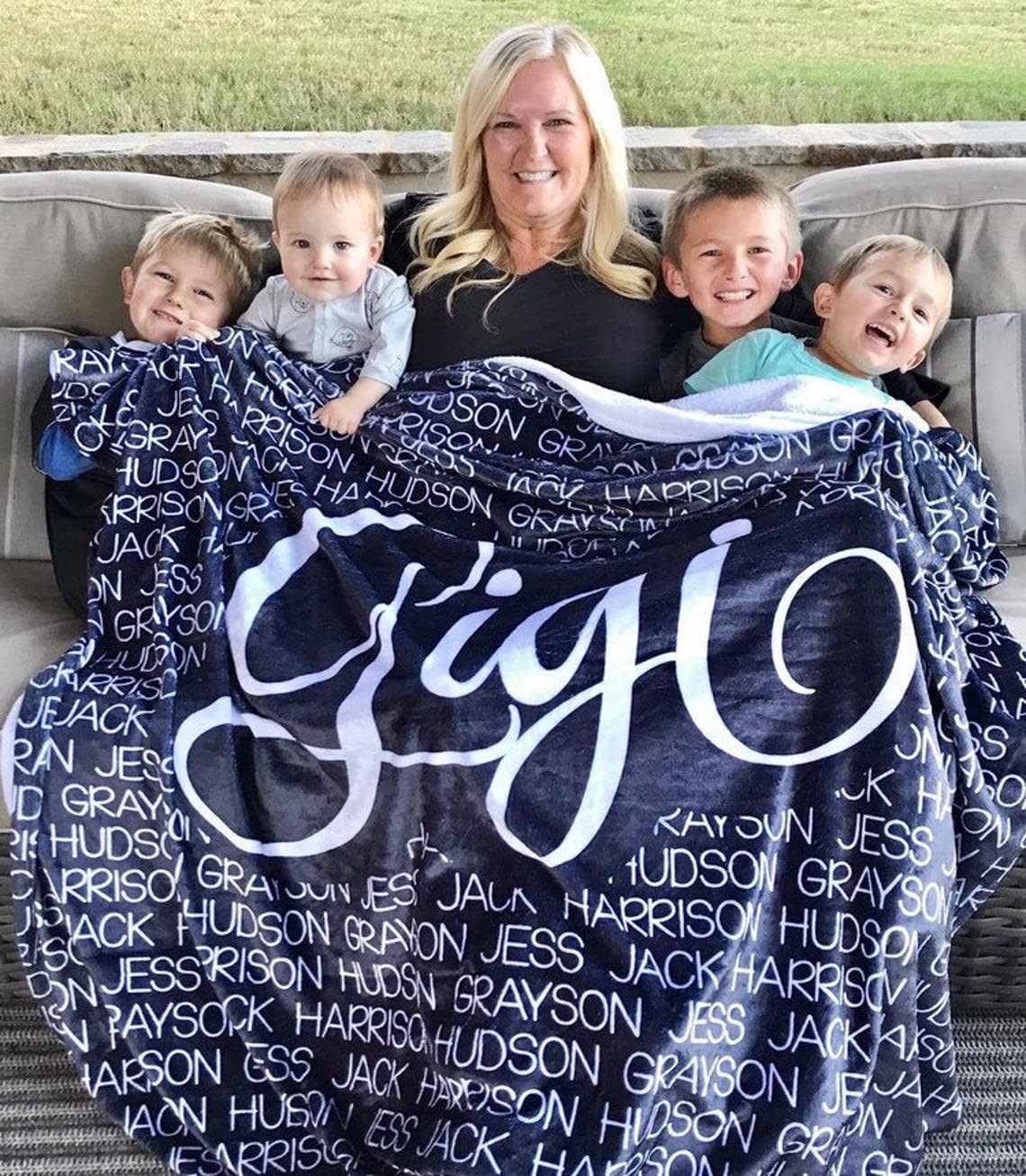 Best Family Gifts Personalized Blanket for Dad, Customized Dad from Kids, Gift Mom Blanket, Family with Names, Daughter, Grandson, Papa Nana, Mama, King, MPDHG1754-MBBlack