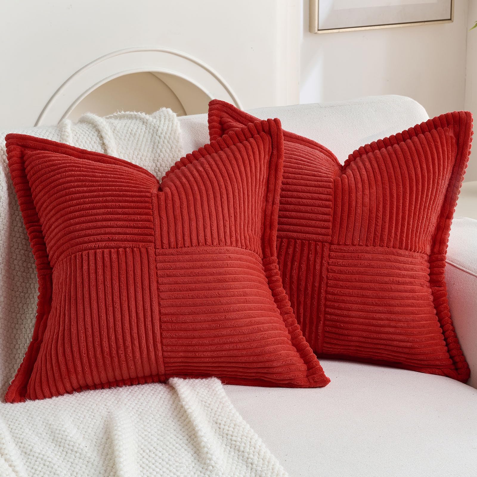 Amazon｜HAUSSY レッド スロー枕カバー 22x22インチ 2枚セット ソフト