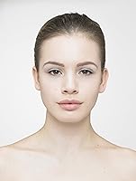 Vista 2 de Eylure Naturals No. 031 Reusable Eyelashes, Adhesive Included, 1 Pair