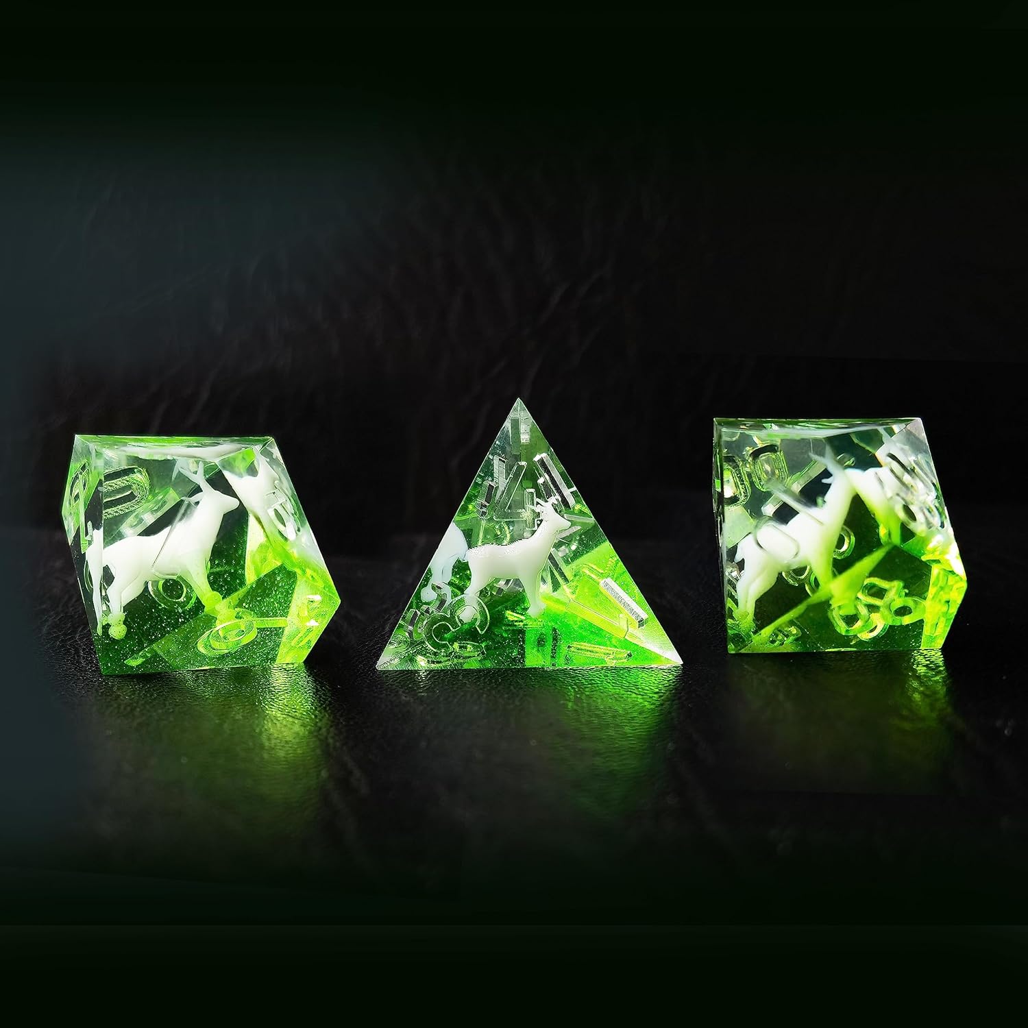BESCON Sharp Edged Deer Dice Set of 7, Handmade Crystal Razor Edged Polyhedral Dice with Deer Feature (Deer Set)