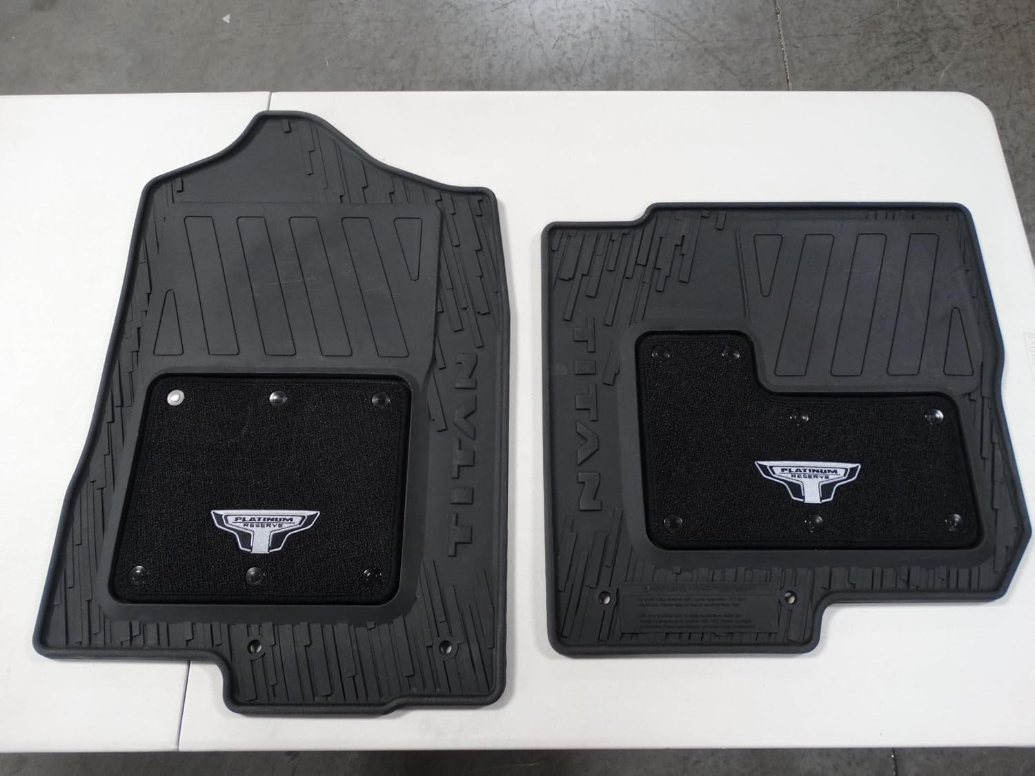 Genuine 2016-2024 Titan Platinum Reserve Rubber 4 PC Set New 999E1-W4C00 OEM