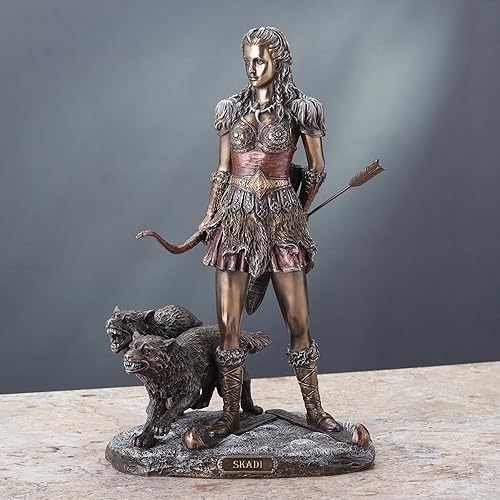 Miniatura 2 de Veronese Design Skadi - Escultura de esquí nórdico de 10 7/8 pulgadas, diosa del invierno y las montañas con lobos, resina fundida en frío, acabado