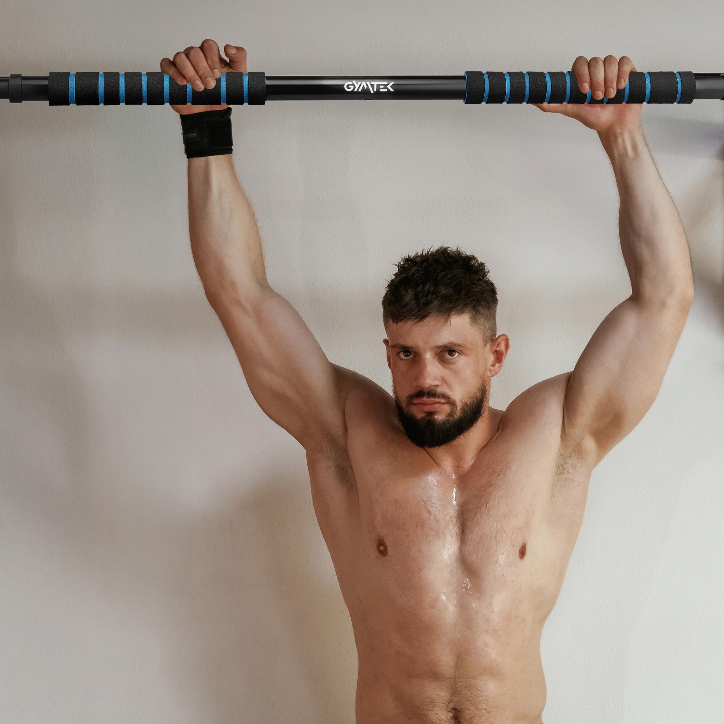 Gymtek Barra per trazioni per telaio della porta, montata senza viti, pieghevole, per allenamento a casa, per fitness, a casa, con presa sicura, maniglie in schiuma