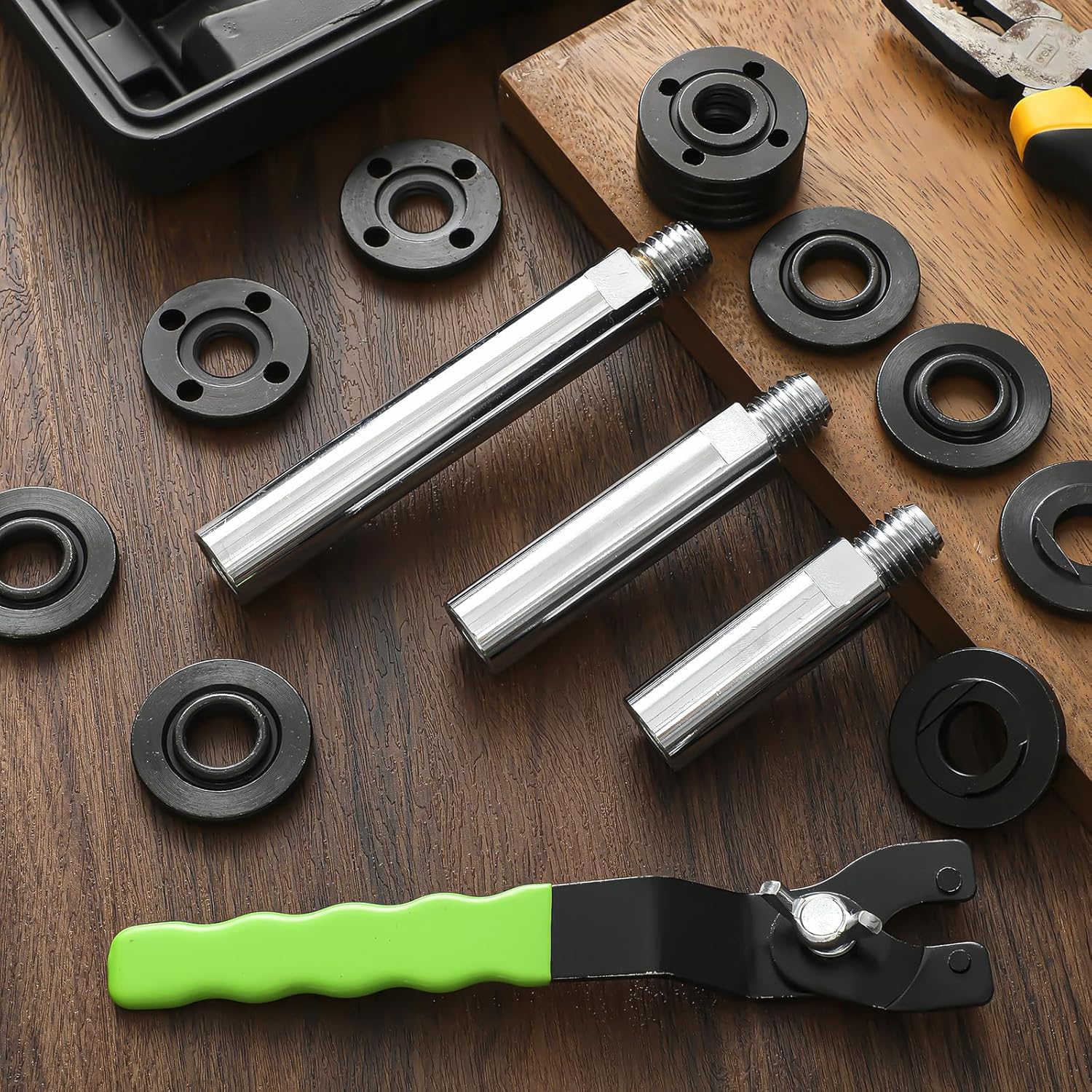 Hicarer 28 Pcs Angle Grinder Extension Shaft Kit with Flange Nuts and Wrench, 5/8-11 Adapter Set for 4 Inch Grinder, Metal Lock Nut Tool Kit for Polishing Cutting
