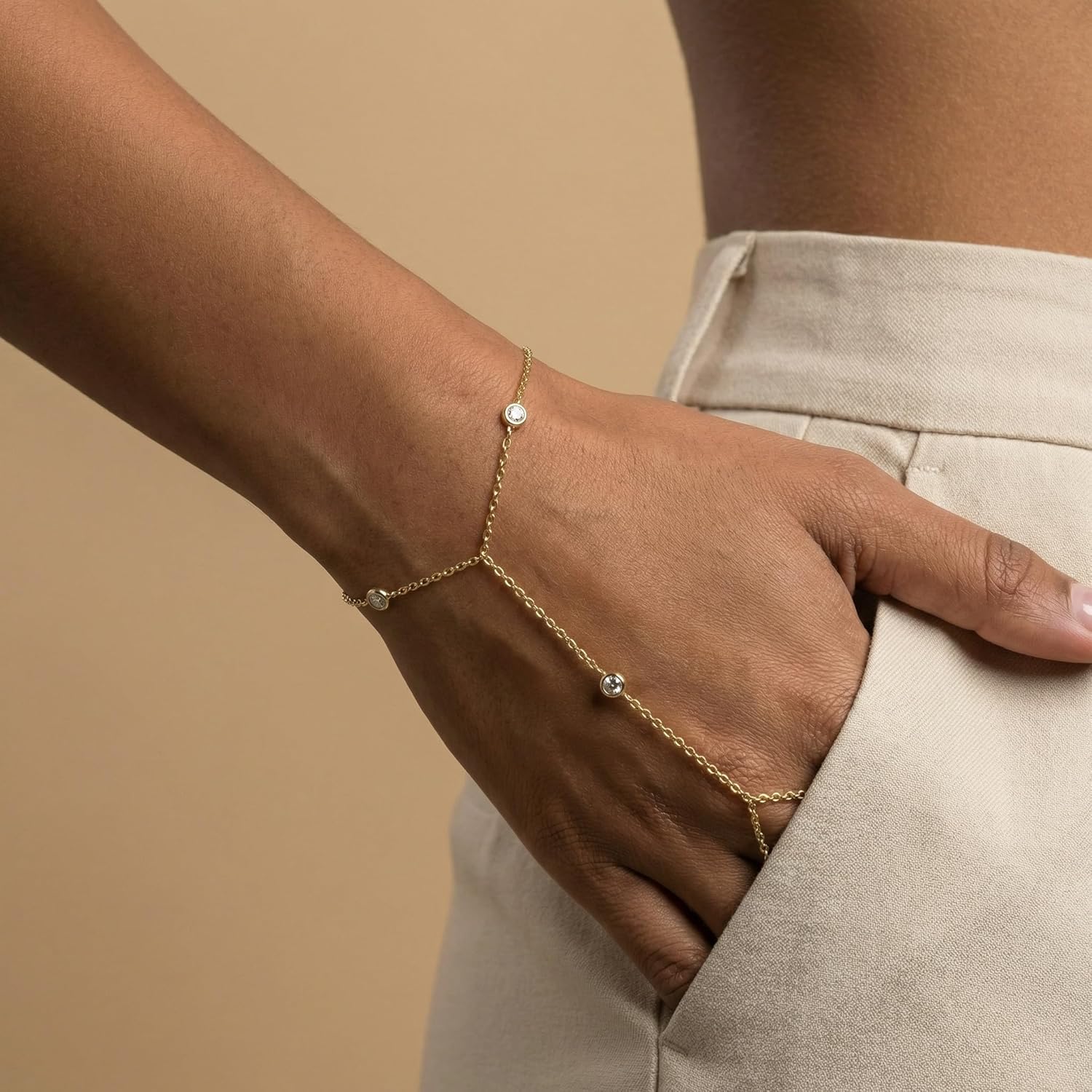 Faire de la Mode Dainty Hand Chain Bracelet for Women – Adjustable 14k Gold Plated Ring Bracelet Hand Chain with AAA CZ Tarnish-Resistant Jewelry for Small to Medium Hands