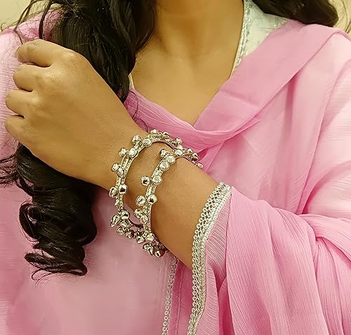 Miniatura 4 de Efulgenz Joyería india oxidada, para Navratri, estilo bohemio, antiguo, gitano, tribal, indio, oxidado, plateado, con dije de campana, conjunto de