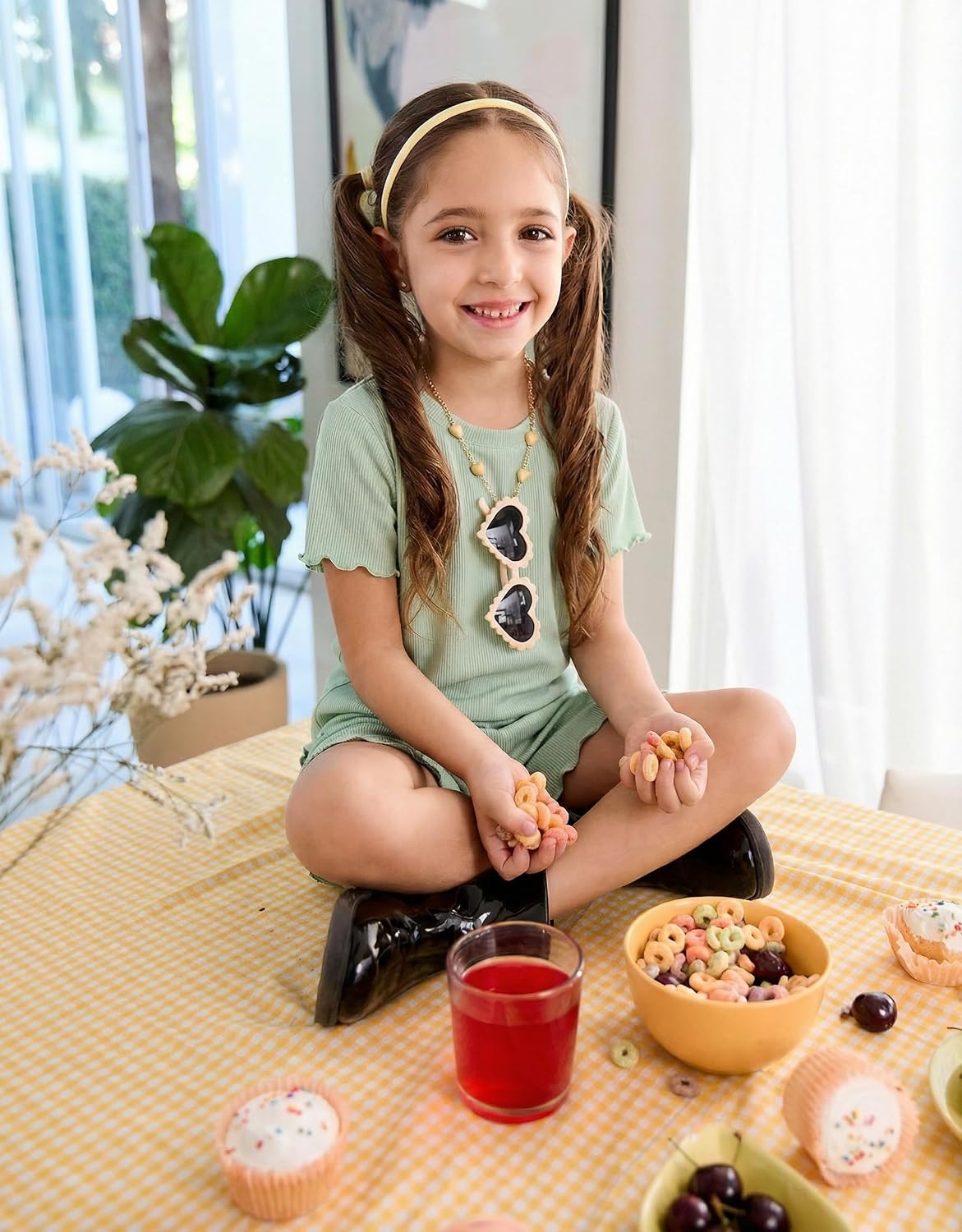 Arshiner Girls Shorts Set 2‑Piece Ribbed Knit Summer Outfit Short Sleeve Top & Elastic Waist Shorts Casual Playwear