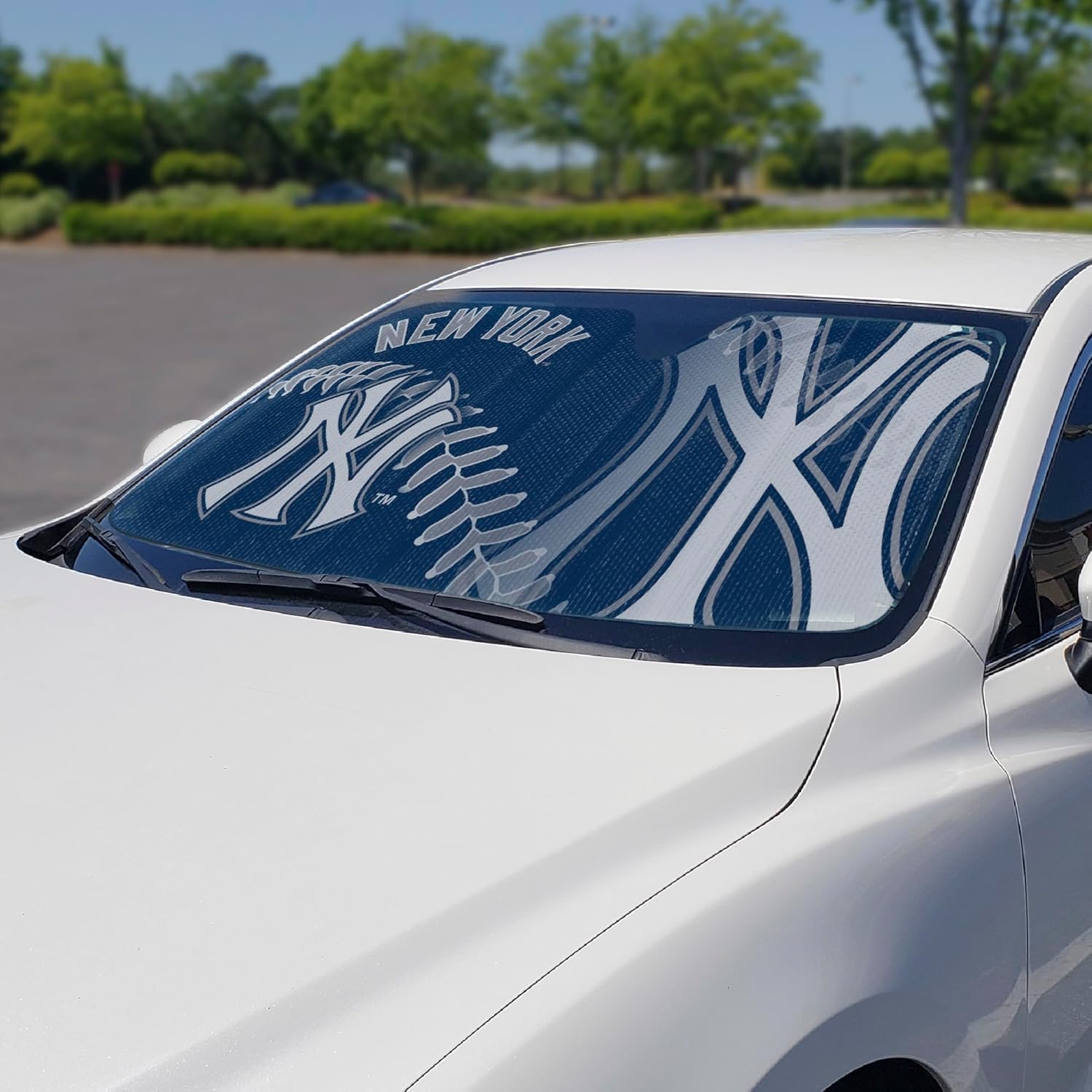 FANMATS MLB Unisex-Adult Windshield Sun Auto Shade 59 x 29.5
