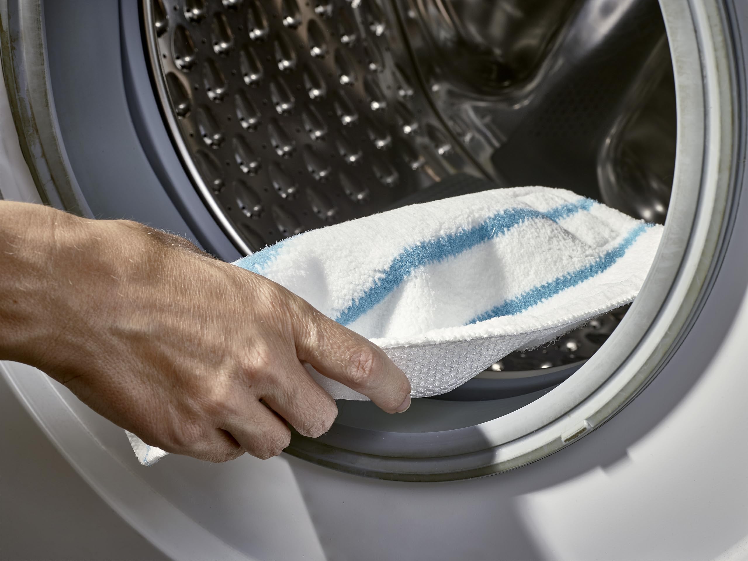 SEVERIN Limpiador de vapor con accesorios, fregona eléctrica, limpiadora multiusos para alfombras, baldosas y suelos duros, baños y cocina para grifos, placas y más, blanco/negro, SC 7142