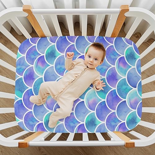 Miniatura 7 de Sábanas de cuna con escamas de pez de sirena para niños y niñas, sábanas para empacar y jugar, súper suaves, sábana bajera para cuna estándar y