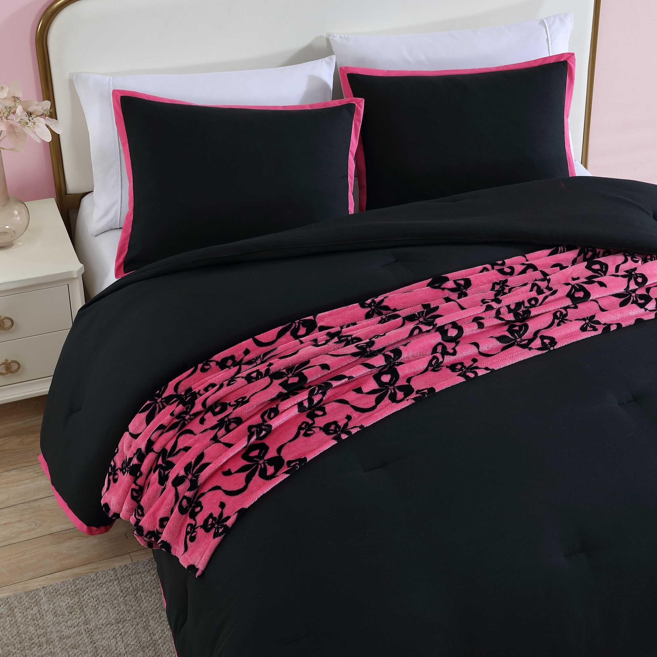 Betsey Johnson - Copripiumino king size, morbido set di