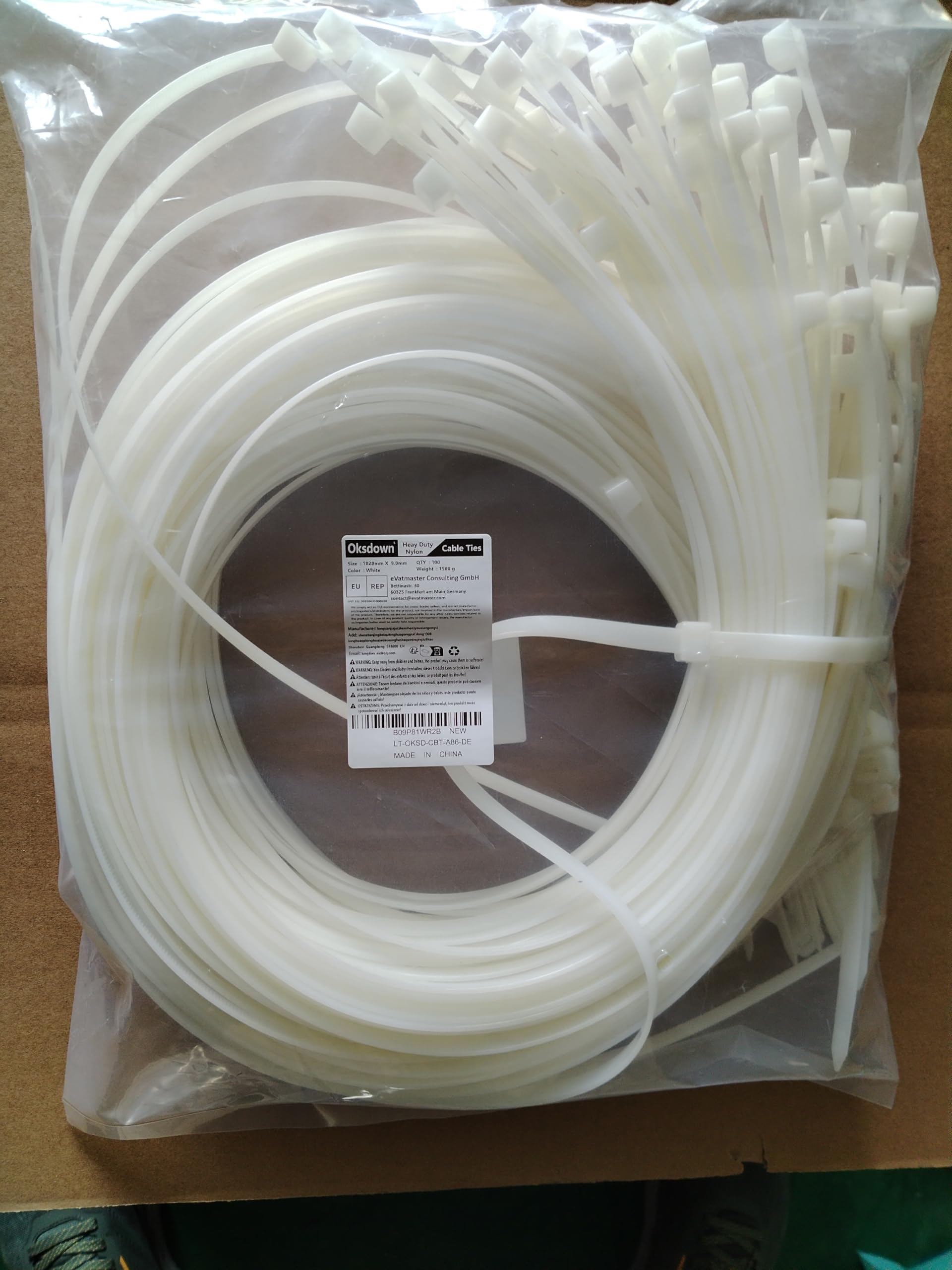 Paquete de 100 bridas de plástico de nailon resistente, grande, resistente, 1020 x 9 mm, resistente, plástico, autoadhesivo, 40.2 pulgadas, extralargas y transparentes