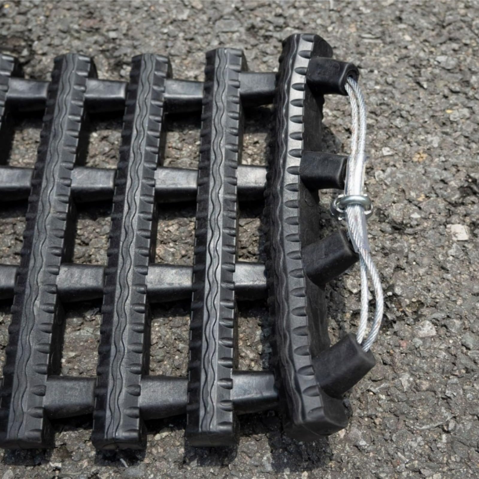 Auto Anfahrhilfe 100 x 21 cm Traktionshilfe Schwerlast Gummi Anfahrtshilfe Set Traktionsmatte mit Tragetasche Schwarz Wohnmobil Sandbleche für KFZ Auto Winter，auffahrkeile für wohnmobil.