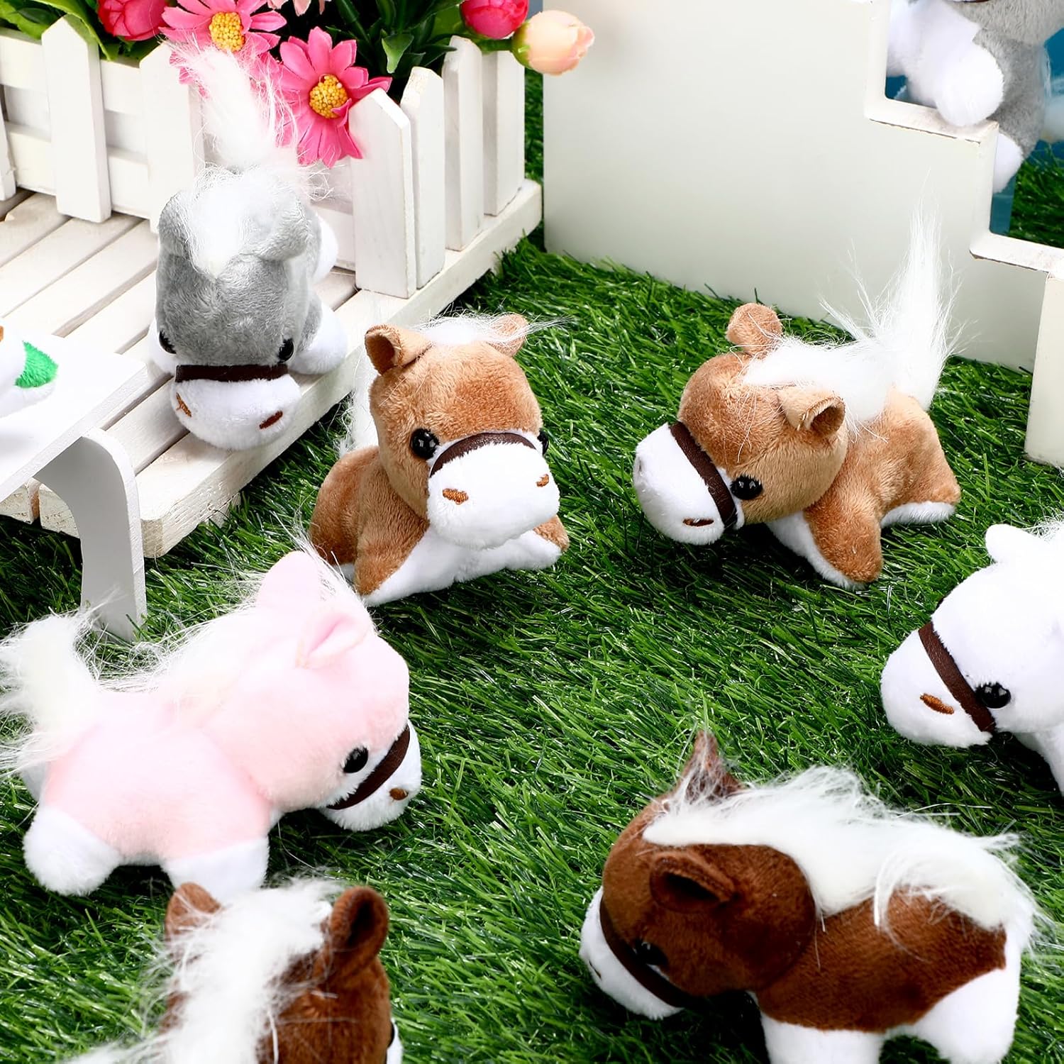 Wettarn 24 Pcs Mini Stuffed Animals Gifts Small Cute Plush Toys for Women Day Classroom Birthday Party Favors, 3.1 Inch(Horse,Mixed Color)