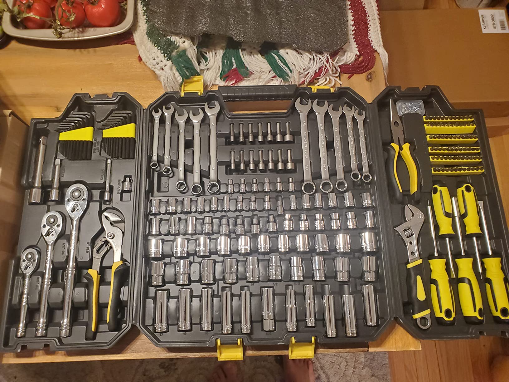 17/mo Finance AZUNO 303PCS Mechanic Tool Set, DIY Hand Tool Kit Set