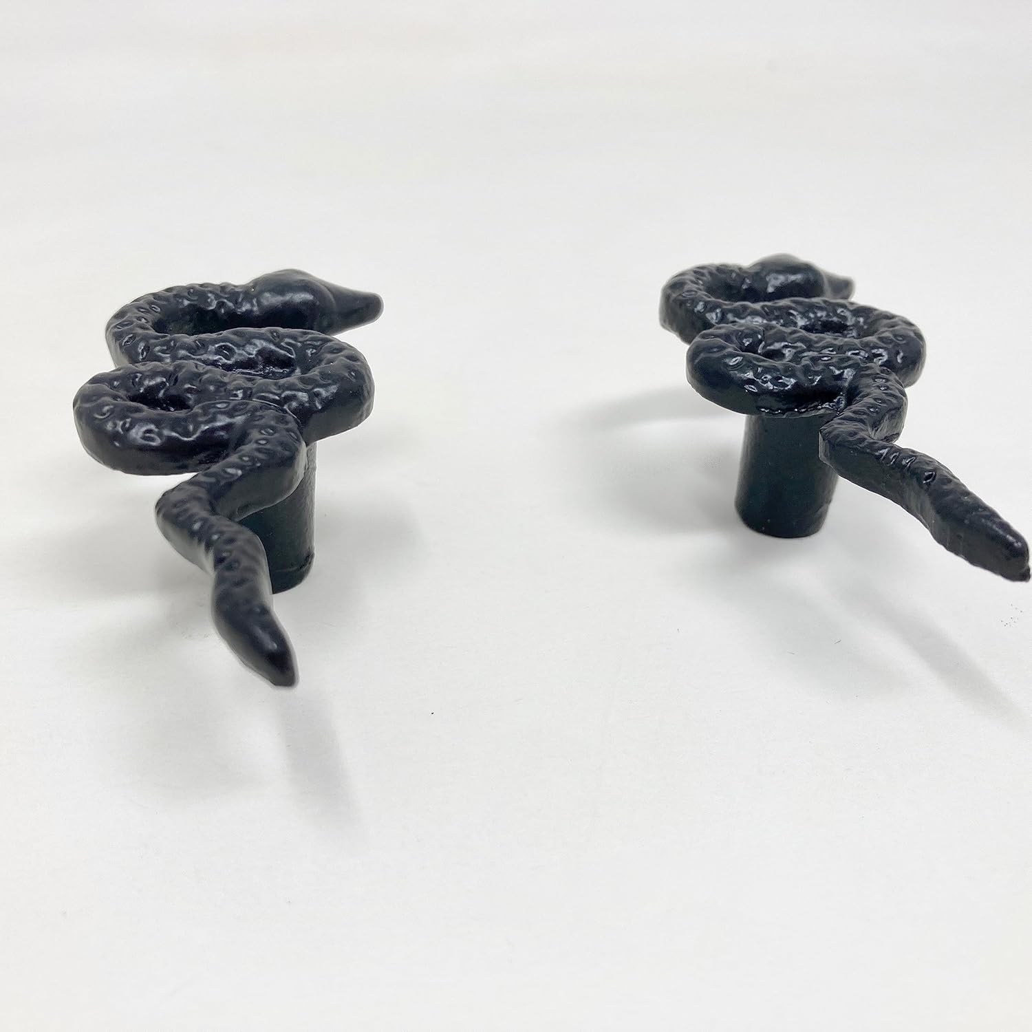 Black Animal Drawer Cabinet Knobs (Snake)