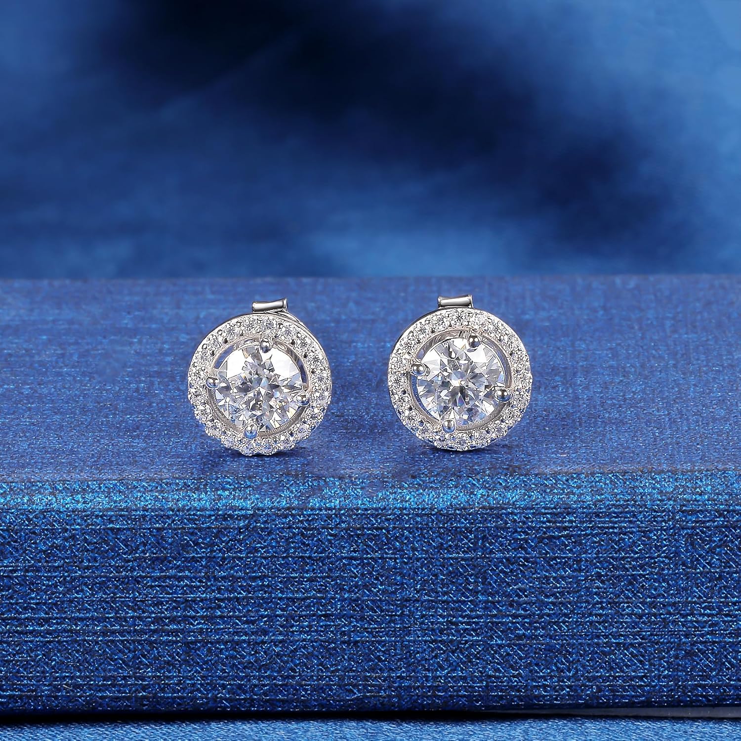 MDFUN Moissanite 925 Sterling Silver Halo Round Stud Earrings 6.5mm 2Ct Artificial Diamond Earrings for Women and Men - Image 5