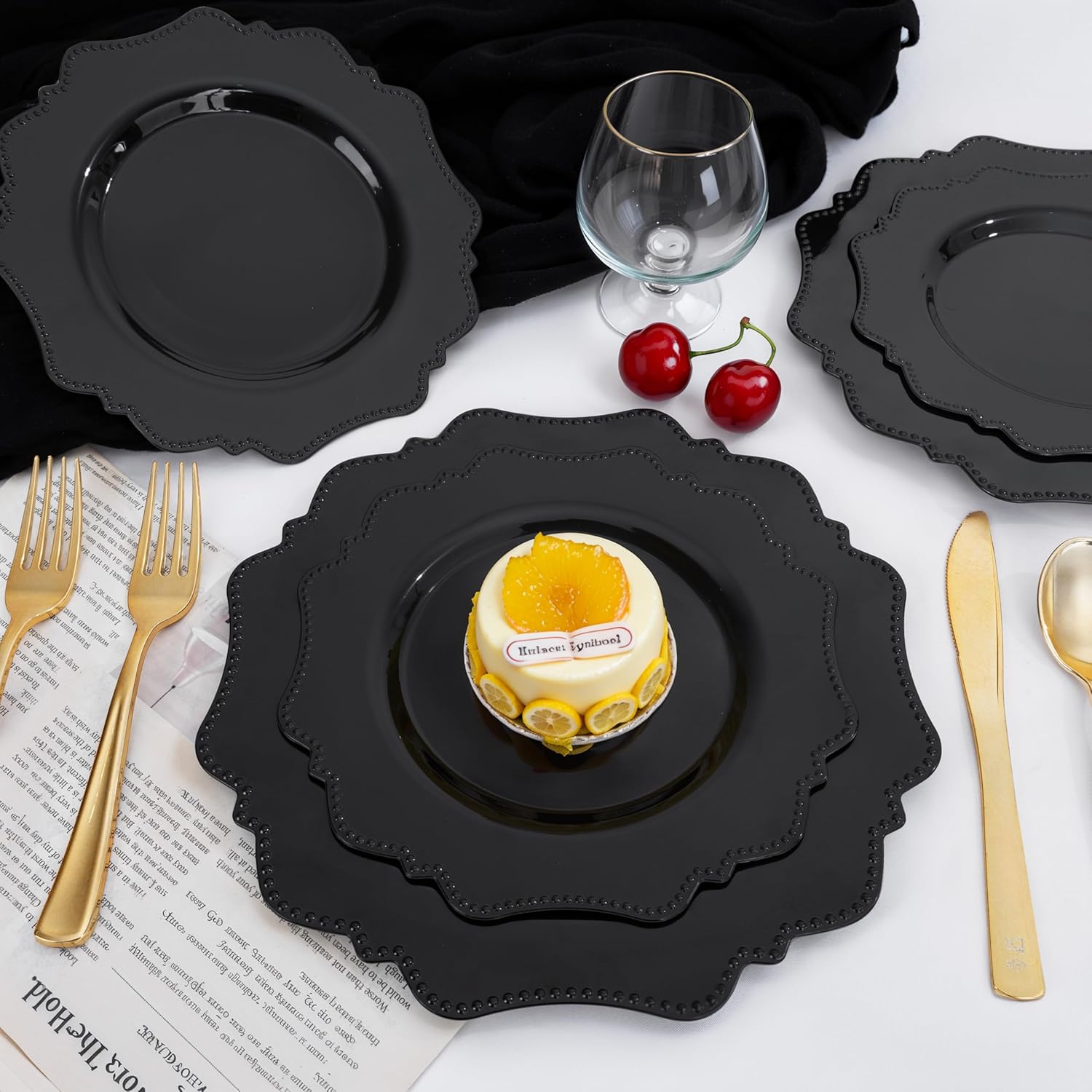 COLOSUS 100pcs Black Plastic Plates - Heavy Duty Black Plastic Plates Disposable for Party/wedding/New Year Include 50pcs Dinner Plates and 50pcs Dessert Plates.