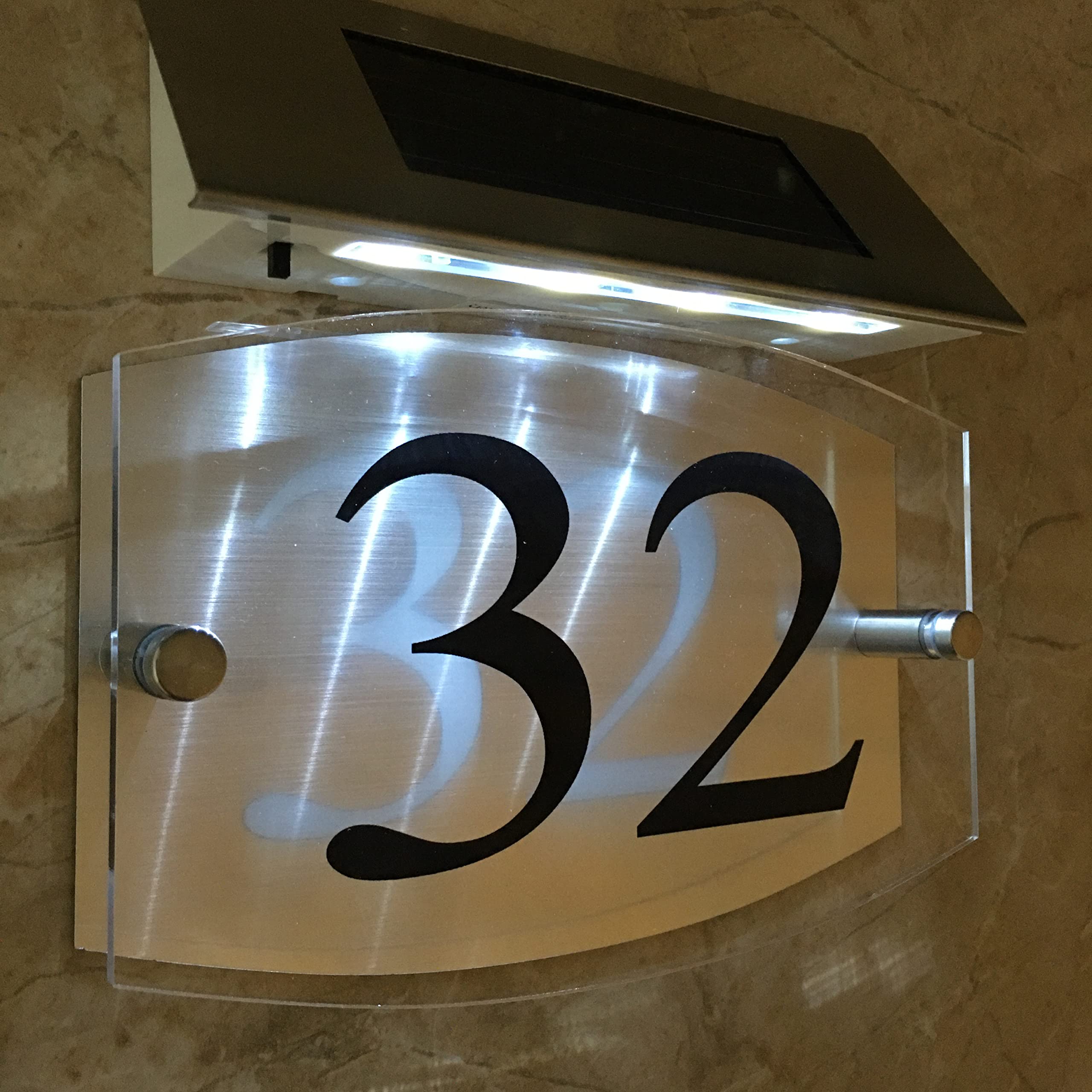 Numero Civico Solare Illuminato A LED - Personalizzabile, Automatico, Elegante Effetto Cristallo