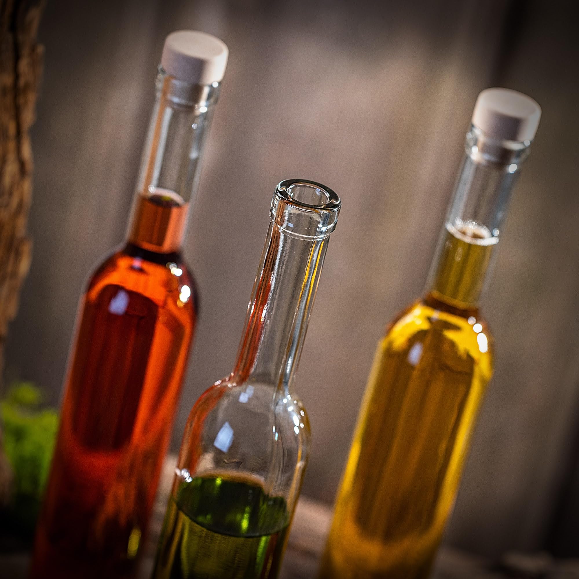 KADAX Zestaw 8 szt. Butelki szklane 500 ml z korkiem, szczelne zamknięcie, wytrzymałe szkło, do rozlewu nalewek, wina i destylatów