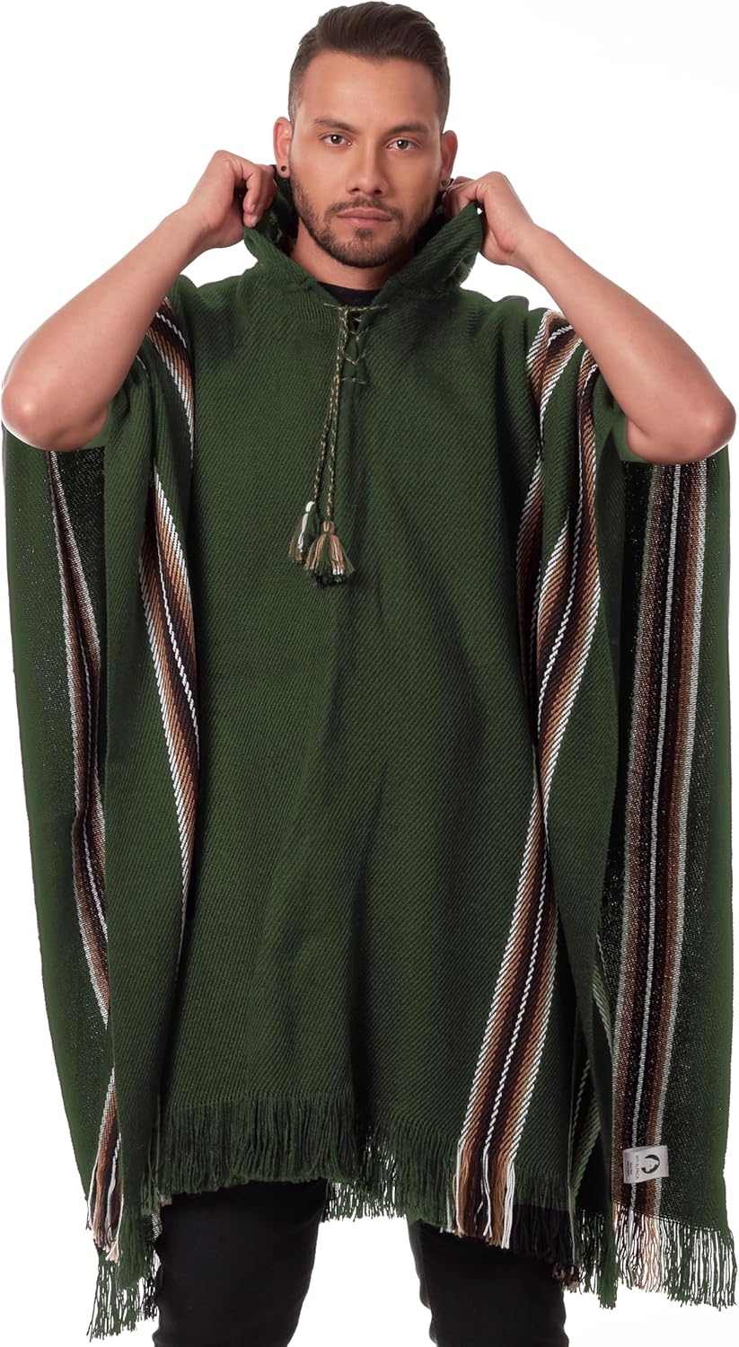 Alpaca Hooded Poncho for Men - Warm and soft - Cloak Cape
