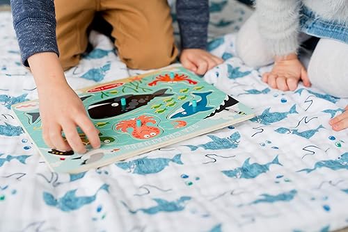 Miniatura 6 de Manta Dream Everything  100% muselina de algodón  de gran tamaño de 47 x 47 pulgadas  Manta premium de 4 capas (tiburón)