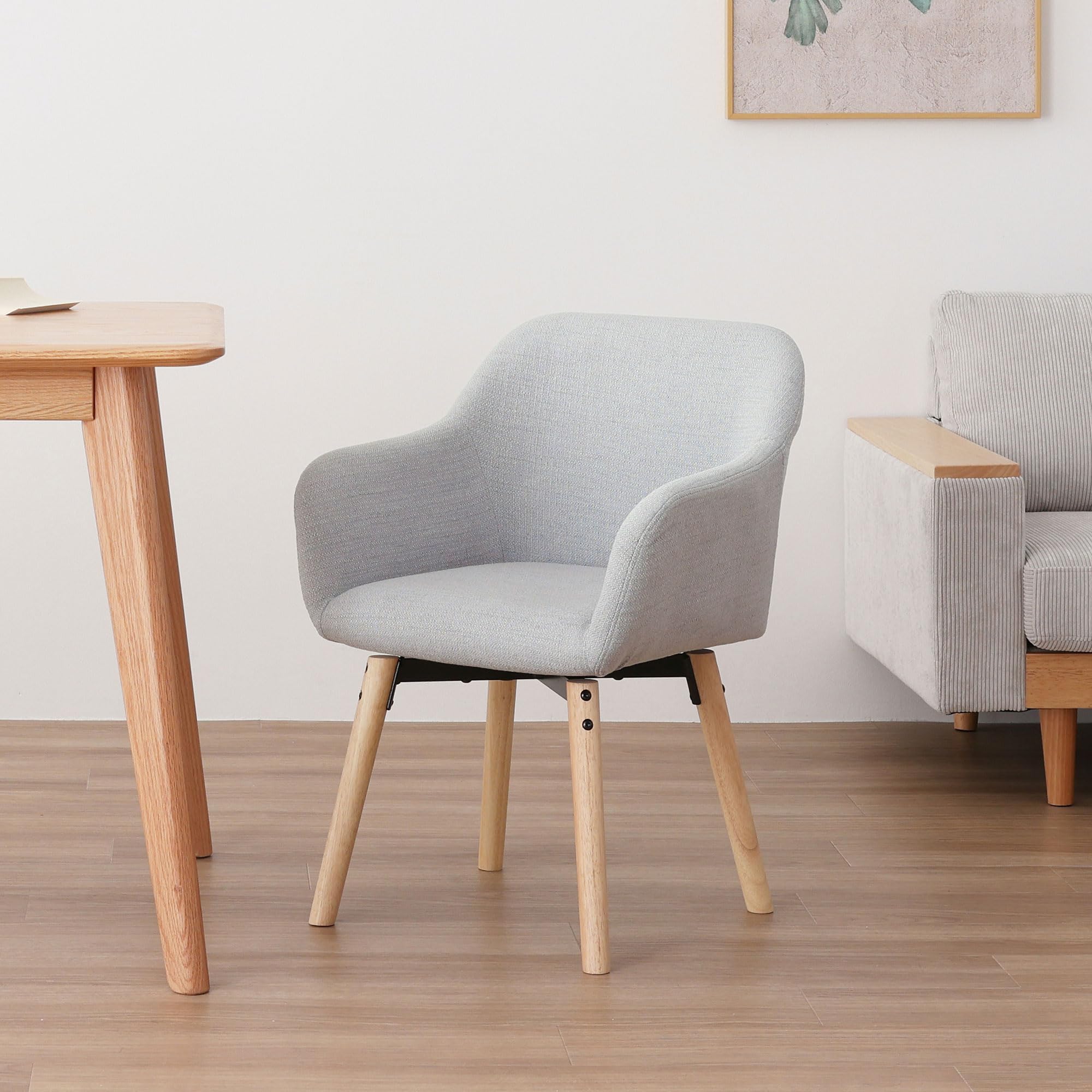 Amazon｜VENTOTA ダイニングチェア 回転式 肘付き 木製 天然木 チェア